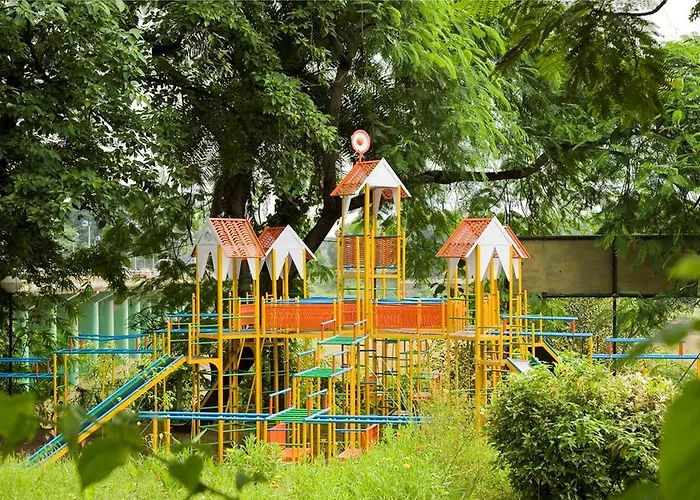 Vits Kamats Resort, Silvassa