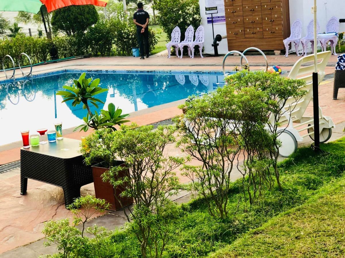 Vits Kamats Resort,